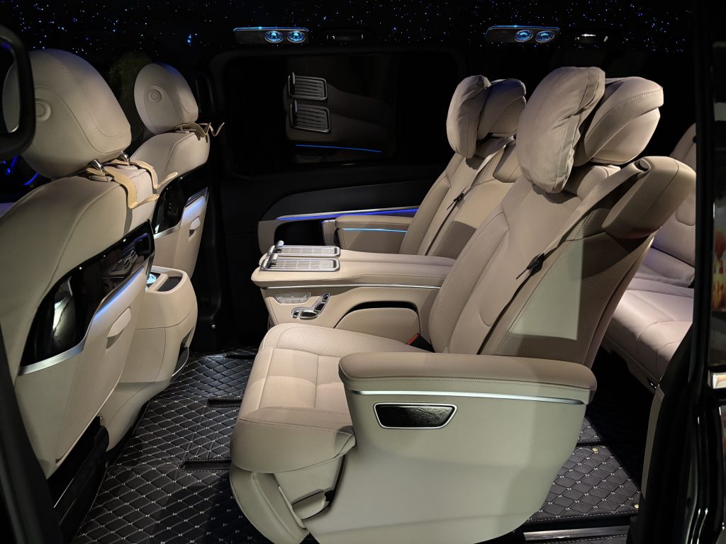 Voiture avec chauffeur aux Arcs — Transfert VIP